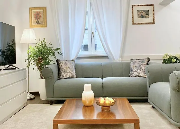 Vintage Centre 아파트 *