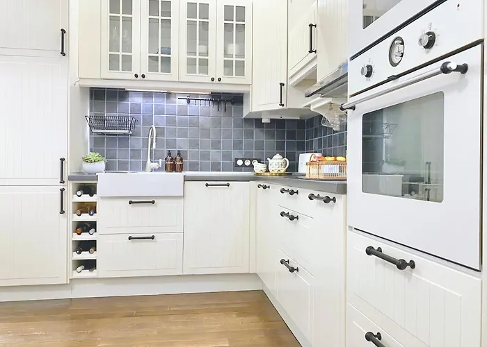 Vintage Centre Apartment